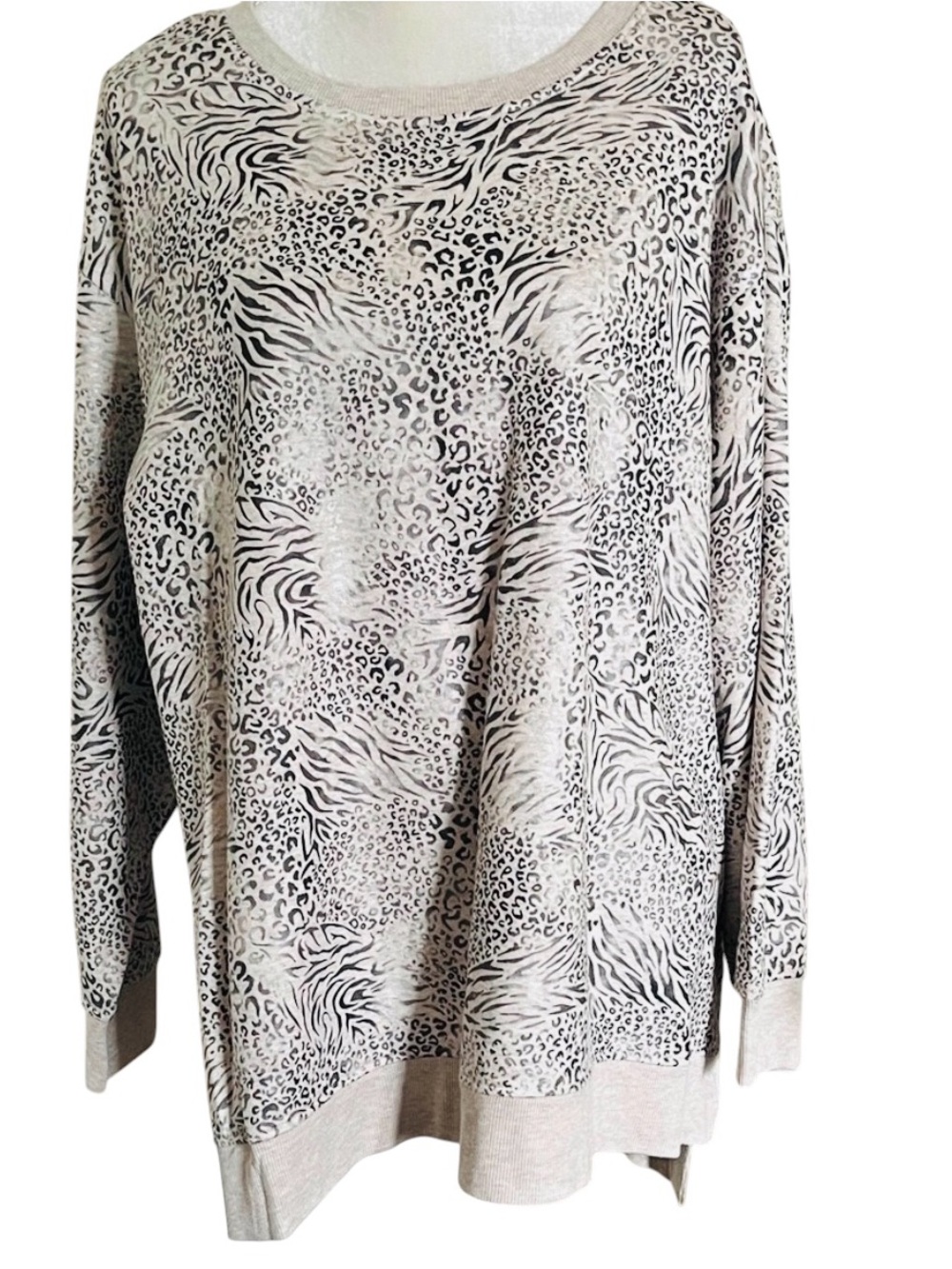 Jane & Delancey Animal Print Cozy Knit Pullover Top 2X Beige Black Plus Size